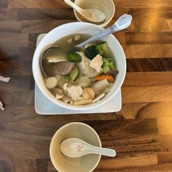 Little China - Deluxe Won Ton Soup