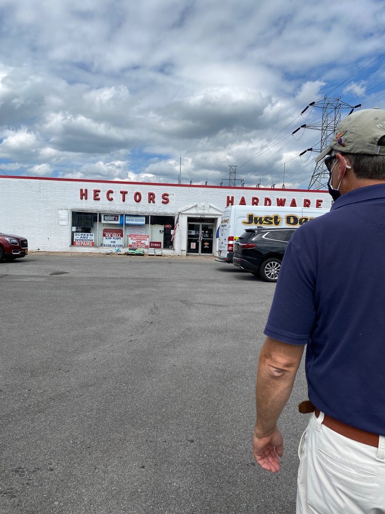 HECTOR’S HARDWARE Updated August 2024 11 Photos 876 Maple Rd