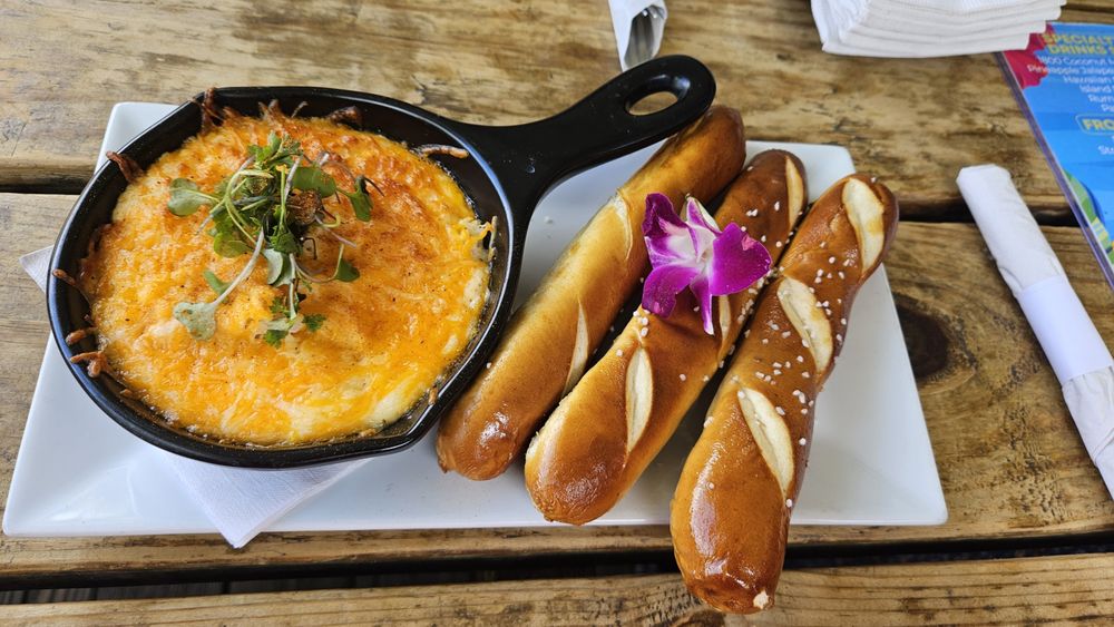 COCONUT JOE’S BAR & GRILL Updated September 2024 56 Photos & 20