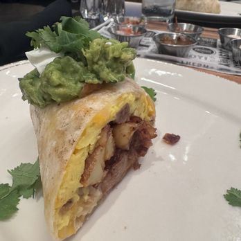 Render Modern Kitchen - Shared Breakfast Burrito* - Restaurants Near Me - North Las Vegas, Nevada Render Modern Kitchen - Shared Breakfast Burrito* - Restaurants Near Me - North Las Vegas, Nevada