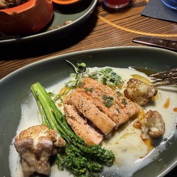 Flossmoor Social - Salmon, broccolini, and cauliflower - Desserts Near Me - Flossmoor, Illinois