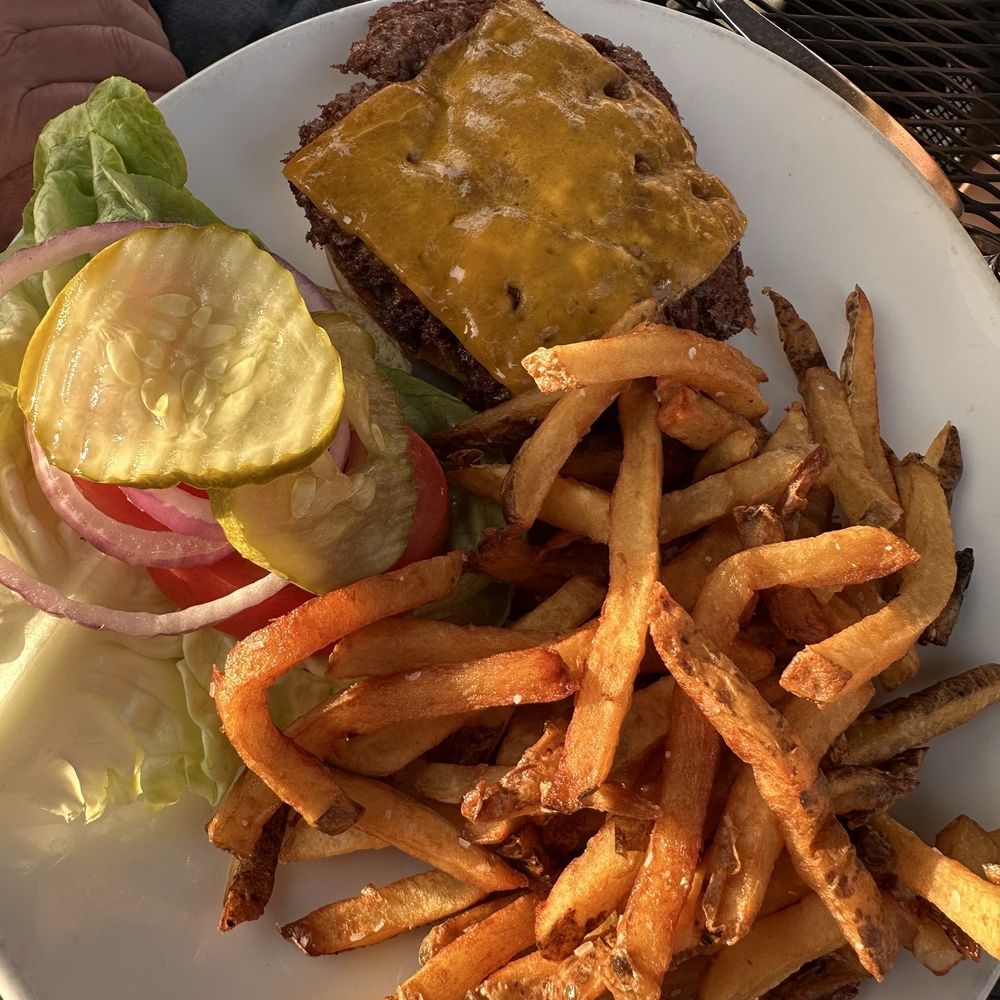 Babcock's Grove House - Classic Babcocks cheeseburger - Comfort Food Near Me - Lombard, Illinois Babcock's Grove House - Classic Babcocks cheeseburger - Comfort Food Near Me - Lombard, Illinois
