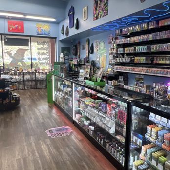 Higher Up - Vape Shops Near Me - Homosassa, Florida Higher Up - Vape Shops Near Me - Homosassa, Florida