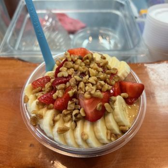 Playa Bowls - a bowl of fruit and nuts - Juice Bars & Smoothies Near Me - Traverse City, Michigan Playa Bowls - a bowl of fruit and nuts - Juice Bars & Smoothies Near Me - Traverse City, Michigan