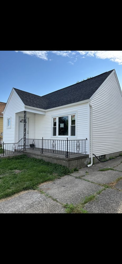 Equity Contracting - Garage Door Contractor in Clarence, NY