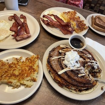 Bill's Cafe - Breakfast & Brunch Near Me - San Jose, California