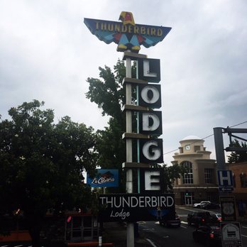 Thunderbird Lodge - Old-school lodge sign - Hotels Near Me - Redding, California