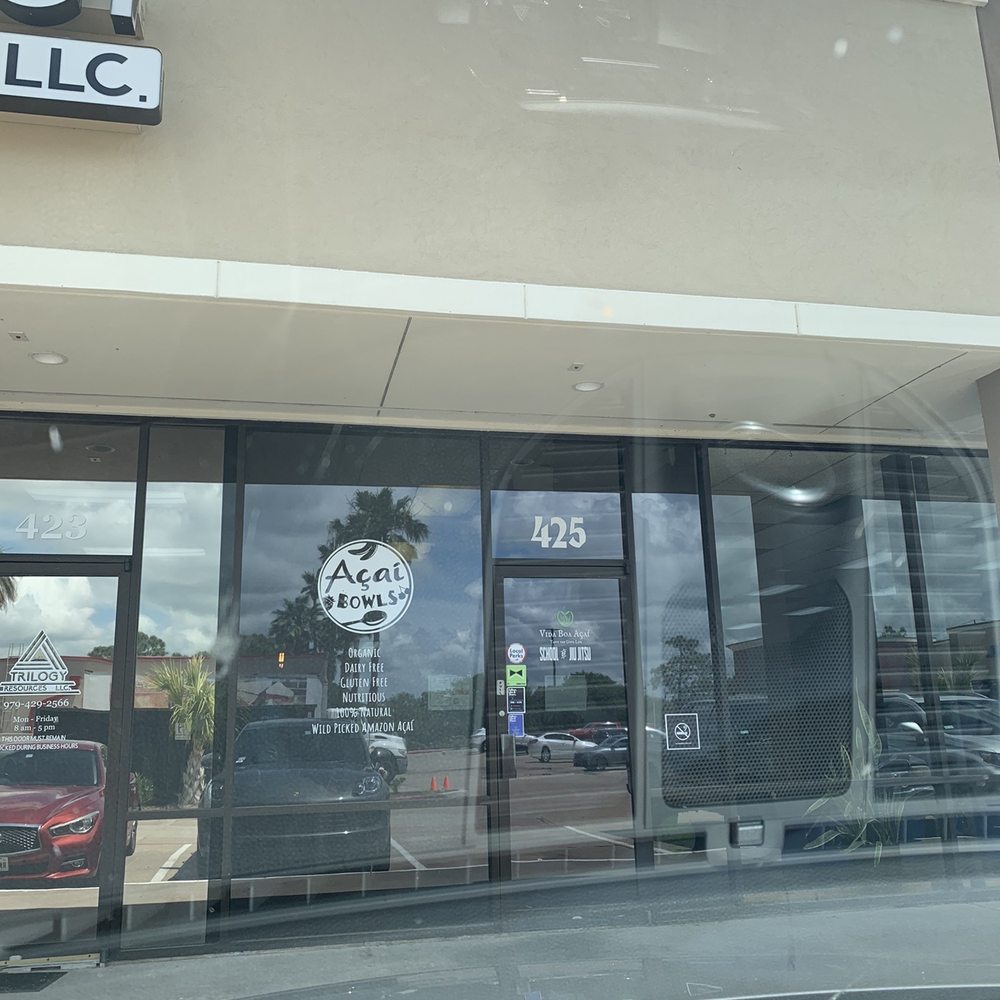 Vida Boa Acai - the outside of a business - Acai Bowls Near Me - Lake Jackson, Texas Vida Boa Acai - the outside of a business - Acai Bowls Near Me - Lake Jackson, Texas