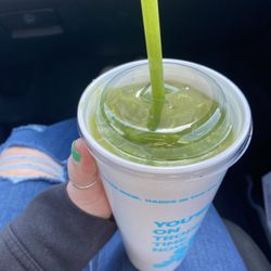 Tropical Smoothie Cafe - ISLAND GREEN