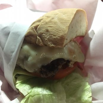 Cool Cat Cafe - Jailhouse - Burgers Near Me - Kihei, Hawaii