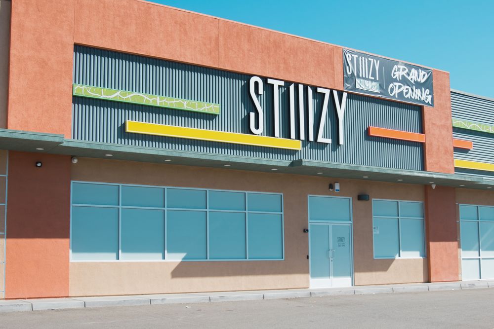 STIIIZY BARSTOW 37 Photos 2560 High Point Pkwy, Barstow, California