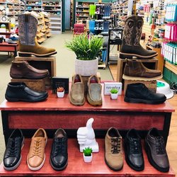 Beck’s Shoes - Men's Casual/Dress Everyday Shoes.