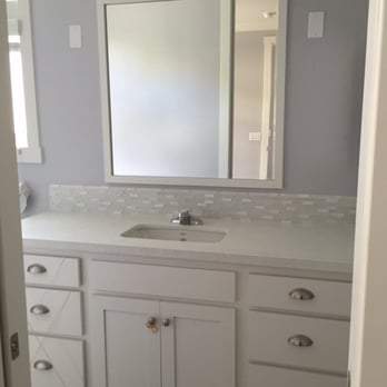 Millenium Tile & Marble - Tile border and floor done - General Contractors Near Me - Anaheim, California