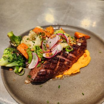 L'Avant Comptoir du Marché - Amazing duck for 12 euro only during certain hours - Tapas Bars Near Me - Paris, 75 L'Avant Comptoir du Marché - Amazing duck for 12 euro only during certain hours - Tapas Bars Near Me - Paris, 75
