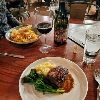Table 9 - New American Near Me - Morgantown, West Virginia