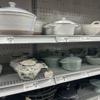 Michaels - Bakeware - Arts & Crafts Near Me - American Fork, Utah