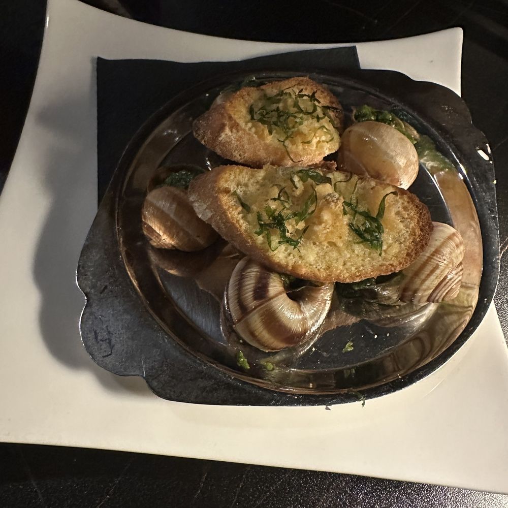 S'Aimer - Escargot - Lounges Near Me - New York, New York S'Aimer - Escargot - Lounges Near Me - New York, New York