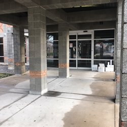 Texas Oncology-Mesquite - Front doors.