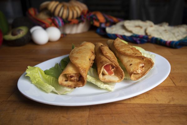 Eterna Primavera Bakery by null