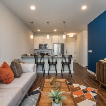 State Street Station - Apartments Near Me - Wauwatosa, Wisconsin State Street Station - Apartments Near Me - Wauwatosa, Wisconsin