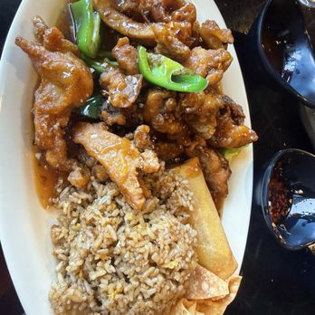 China King - Jalapeño Chicken and fried rice dish. My favorite. - Chinese Near Me - Casa Grande, Arizona China King - Jalapeño Chicken and fried rice dish. My favorite. - Chinese Near Me - Casa Grande, Arizona
