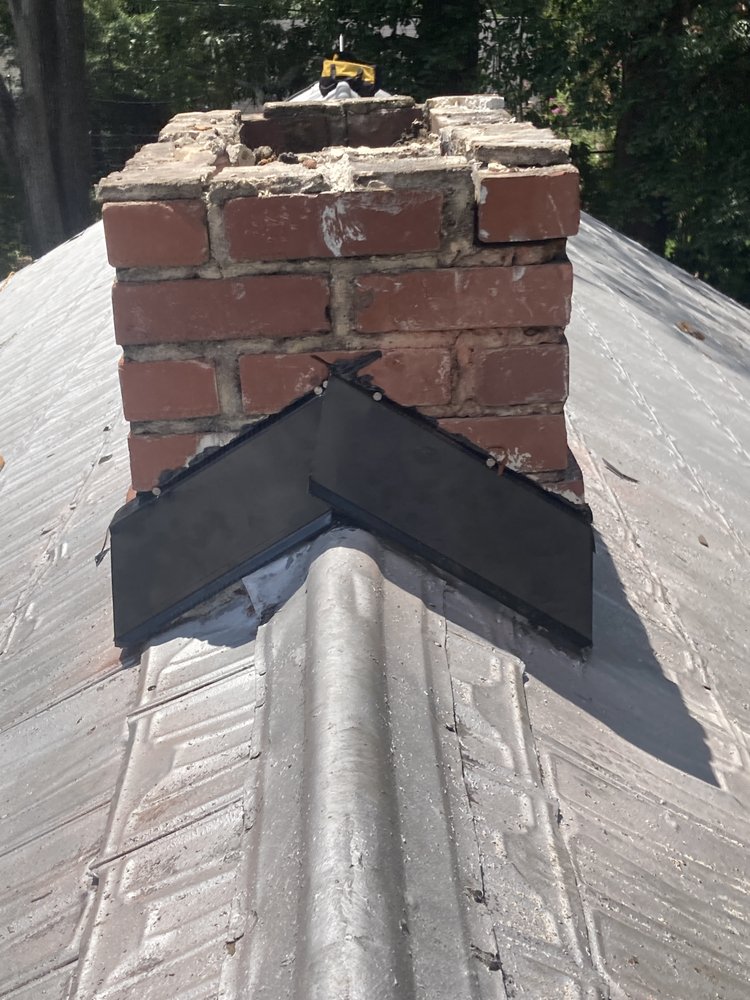 Slide of WTM Roofing & Handyman