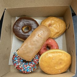 Cindy's Donuts & Ice Cream