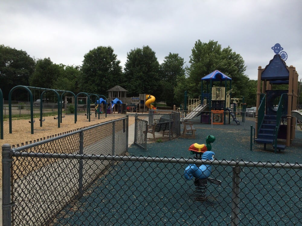ALBEMARLE PLAYGROUND 242276 Albemarle Rd, Newton, Massachusetts
