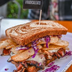 Sessions West Coast Deli - Carving Board*