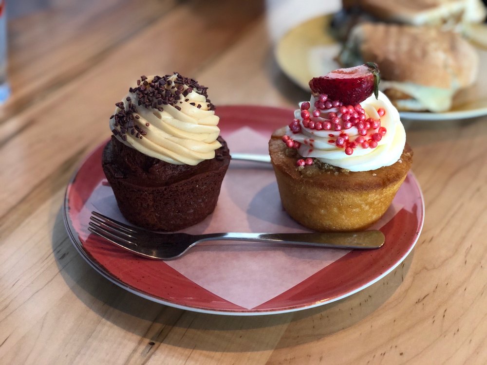 BOM DIA CAFÉ & BAKERY Updated October 2024 94 Photos & 34 Reviews