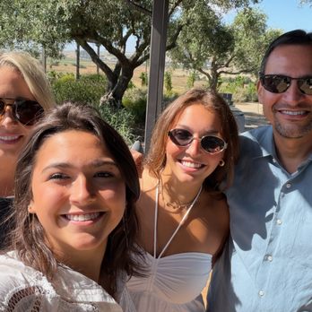 Napa Native Wine Tours - Family in Napa celebrating Alexis's 21st birthday - Wine Tours Near Me - Napa, California Napa Native Wine Tours - Family in Napa celebrating Alexis's 21st birthday - Wine Tours Near Me - Napa, California