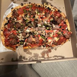 Longo's Italian Restaurant - This is how Longo's delivers pizza