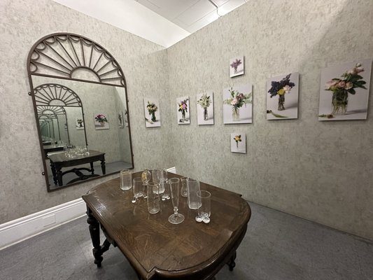 Dikeou Collection by null