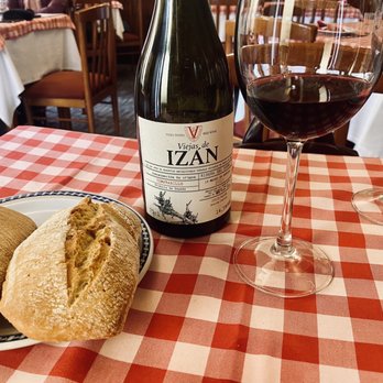 Casa Salvador - Best wine - Spanish Near Me - Madrid, M Casa Salvador - Best wine - Spanish Near Me - Madrid, M