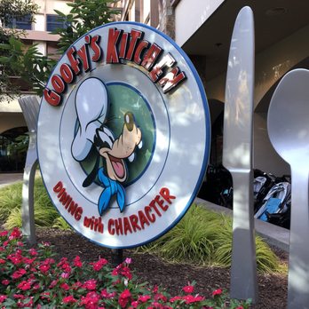 Goofy's Kitchen - American Near Me - Anaheim, California