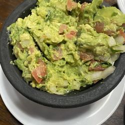 El Veracruz Mexican Restaurant - Fresh Guacamole Dip