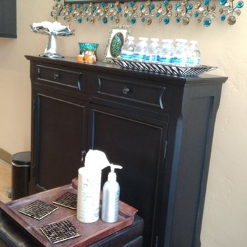 Just Polished - Lobby - Nail Salons Near Me - La Mesa, California