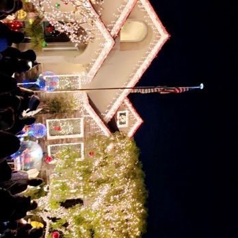 Candy Cane Lane - Holiday Decorating Services Near Me - El Segundo, California Candy Cane Lane - Holiday Decorating Services Near Me - El Segundo, California