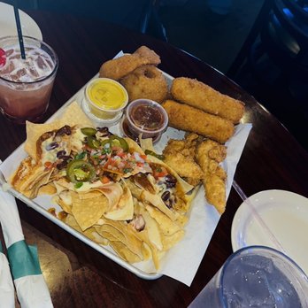 Three Dollar Cafe - Appetizer Sampler - Sports Bars Near Me - Peachtree Corners, Georgia