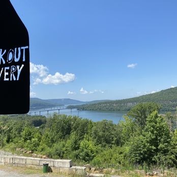 Lookout Winery & Venue - Venues & Event Spaces Near Me - Guild, Tennessee Lookout Winery & Venue - Venues & Event Spaces Near Me - Guild, Tennessee