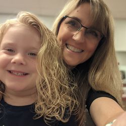 Stylin Hair Salon & Spa - That sweet little smile and those beautiful curls! She is too adorable! #Cibolohairstylist #Cibolohair