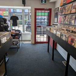 Pop Music - Heading out. The new floor is great!