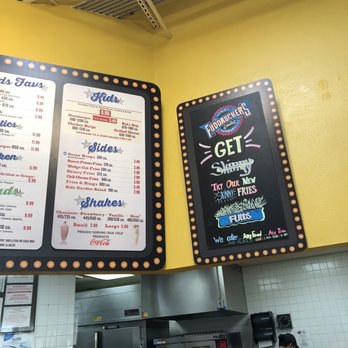 Fuddruckers - Burgers Near Me - Albuquerque, New Mexico