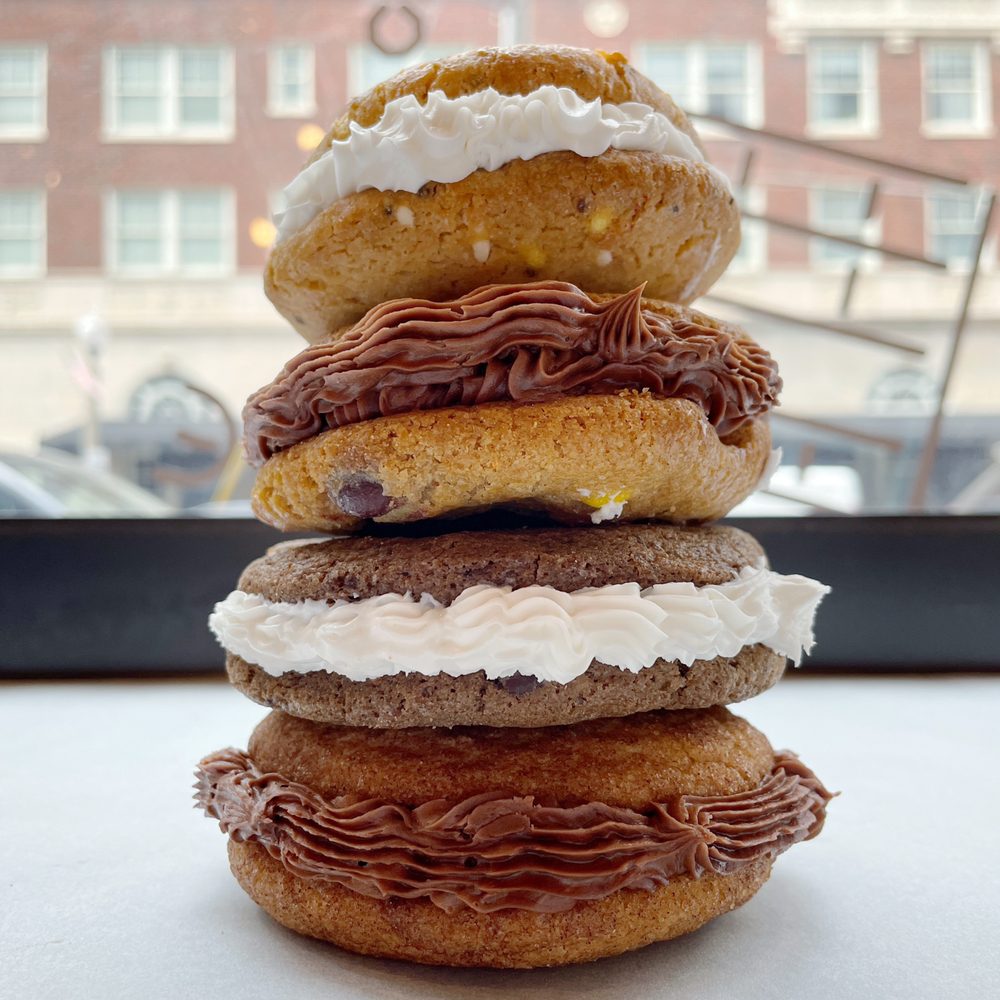 HOT BOX COOKIES Updated August 2024 129 Photos & 90 Reviews 1013