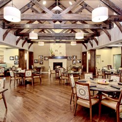 Elan Westpointe - Élan Westpointe Dining Room