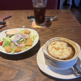 Outback Steakhouse - House Salad with French onion soup - Steakhouses Near Me - Royal Palm Beach, Florida Outback Steakhouse - House Salad with French onion soup - Steakhouses Near Me - Royal Palm Beach, Florida