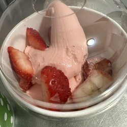 Fro Yo Cafe