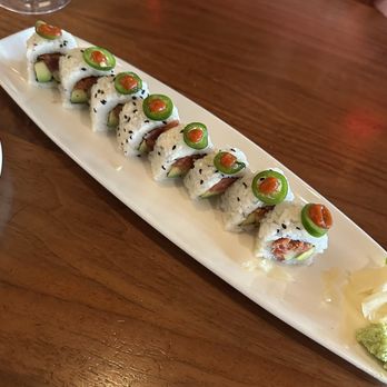 Nick's Manhattan Beach - Spicy Tuna Rolls - American Near Me - Manhattan Beach, California