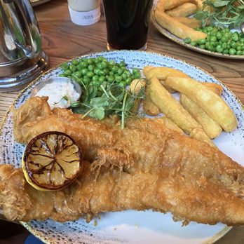 Camden Head - Fish & Chips - Pubs Near Me - London, XGL