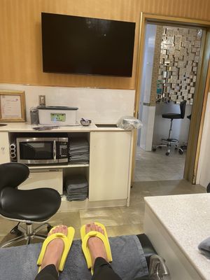 Isle Pedispa by null